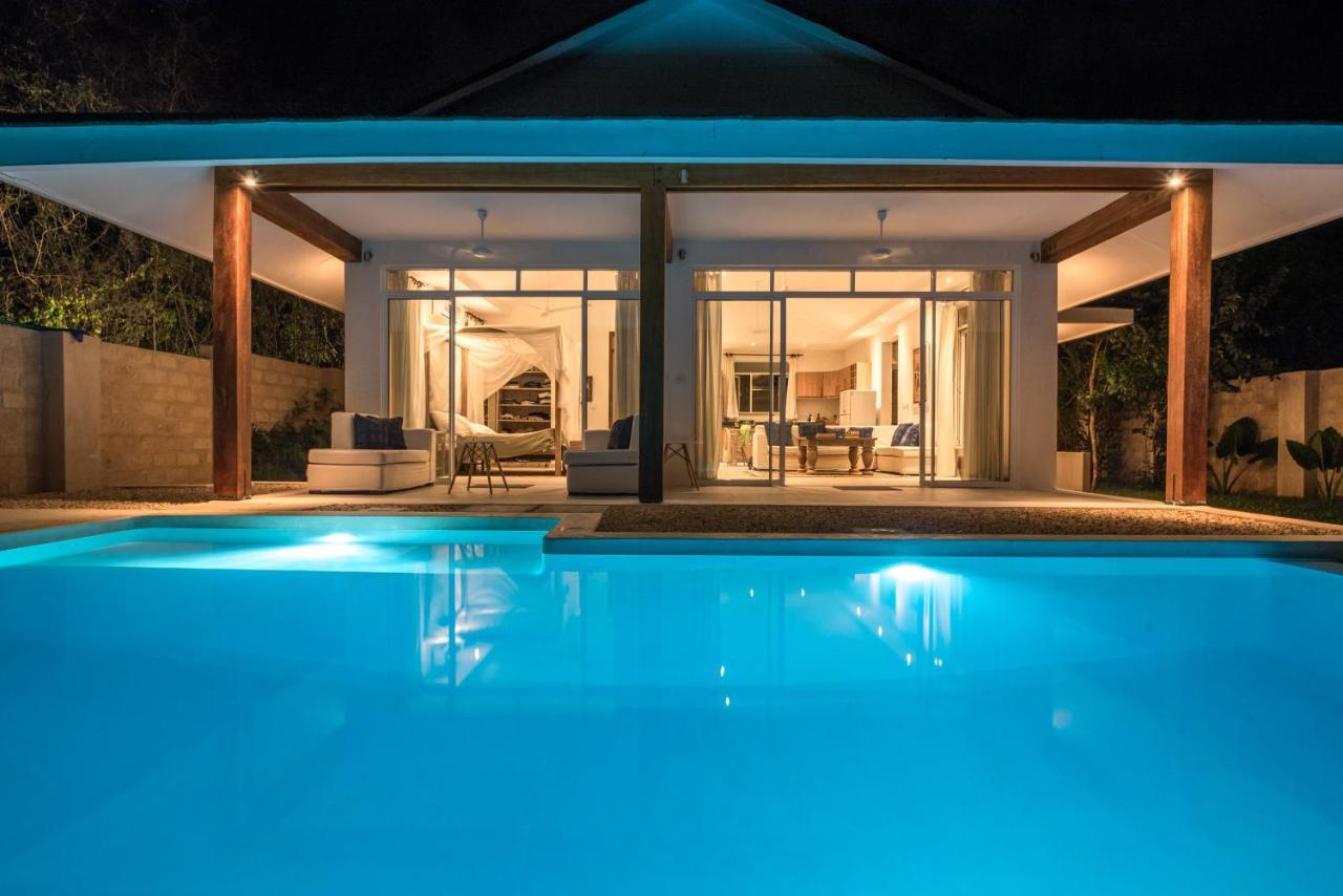 Saffron Villas Playa de Diani Exterior foto